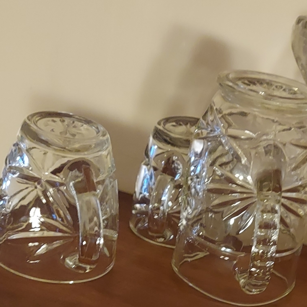 Vintage crystal star of david